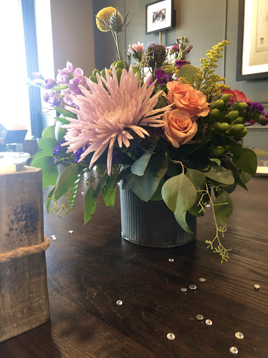 Florist «Balmes Flowers Gurnee», reviews and photos, 4949 Grand Ave, Gurnee, IL 60031, USA