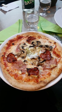 Pizza du Pizzeria Riva Destra à Versailles - n°19