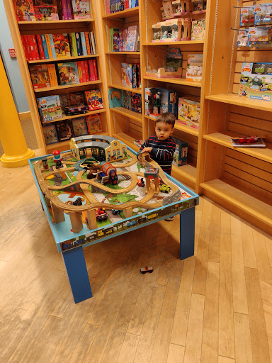 Book Store «Barnes & Noble», reviews and photos, 5380 US-14, Crystal Lake, IL 60014, USA