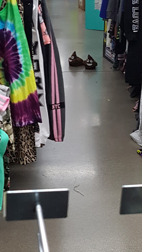 Discount Store «Dollar General», reviews and photos, 5800 Green Pointe Dr N, Groveport, OH 43125, USA