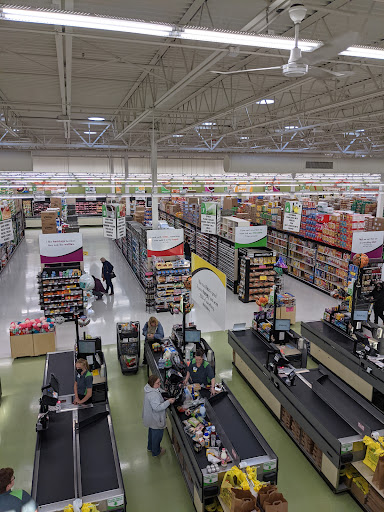 Shopping Mall «Village Shopping Center», reviews and photos, 2418 State Rd, La Crosse, WI 54601, USA