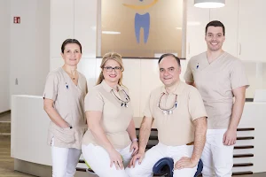 Zahnarztpraxis und Prophylaxecenter Dr. Georgalis und Kollegen image