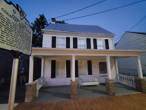 Tourist Attraction «Patsy Cline Historic House», reviews and photos, 608 S Kent St, Winchester, VA 22601, USA