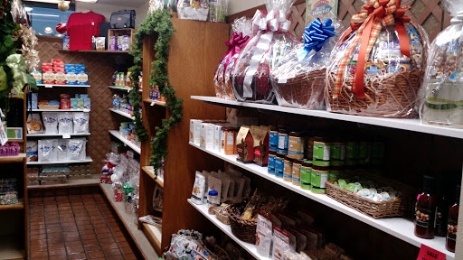 Gift Shop «Blue Diamond Nut & Gift Shop», reviews and photos, 4800 Sisk Rd, Modesto, CA 95356, USA