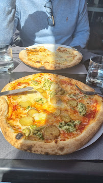 Pizza du Restaurant italien Anfiteatro à Gond-Pontouvre - n°15