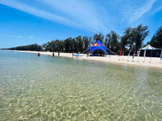 Pirappanvalasi Beach