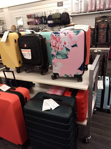 Department Store «Nordstrom Rack Tempe Marketplace», reviews and photos, 1900 E Rio Salado Pkwy, Tempe, AZ 85281, USA