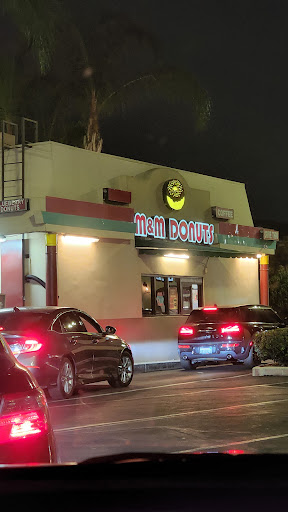 Donut Shop «M & M Donuts», reviews and photos, 1614 W Katella Ave, Anaheim, CA 92802, USA