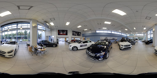 Mercedes Benz Dealer «Mercedes-Benz of Alexandria», reviews and photos, 200 S Pickett St, Alexandria, VA 22304, USA