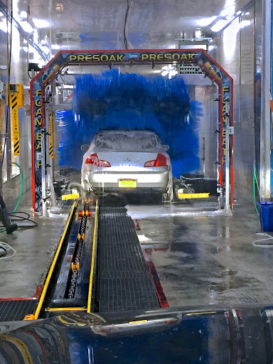 skyview car wash en College Point