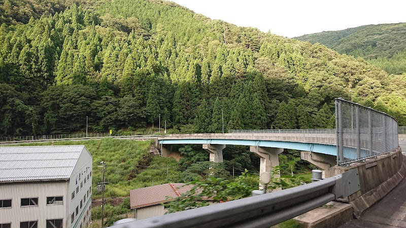関宮ループ橋