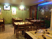 Atmosphère du Restaurant français Restaurant le Dahu à Lélex - n°3