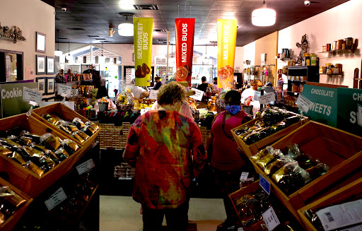 Candy Store «Wilbur Chocolate Retail Store», reviews and photos, 45 N Broad St, Lititz, PA 17543, USA