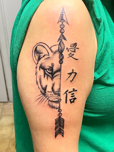 Tattoo Shop «Sacred Art Tattoos», reviews and photos, 897 W McClain Ave, Scottsburg, IN 47170, USA