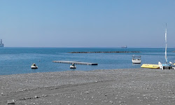 Onisilos Beach'in fotoğrafı düz ve uzun ile birlikte
