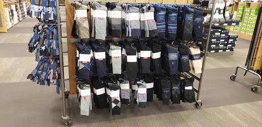 Shoe Store «DSW Designer Shoe Warehouse», reviews and photos, 10015 E Independence Blvd, Matthews, NC 28105, USA