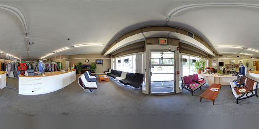 Dry Cleaner «Top City Dry Cleaners & Laundry», reviews and photos, 2929 Preston Hwy, Louisville, KY 40217, USA