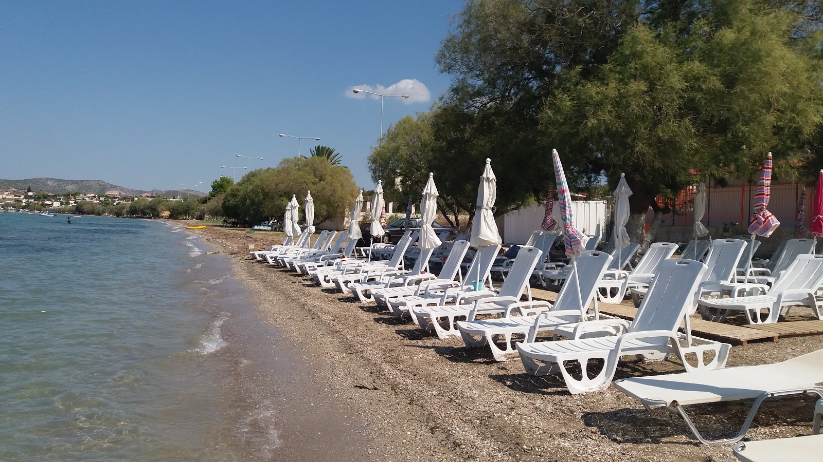 Photo of Paralia Psili Ammos with spacious shore
