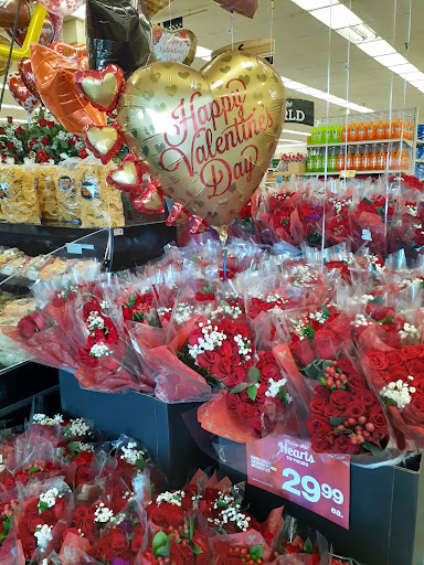 Grocery Store «Jewel-Osco», reviews and photos, 10203 W Grand Ave, Franklin Park, IL 60131, USA