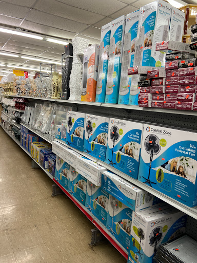 Variety Store «Dollar Store», reviews and photos, 384 Gratiot Ave, Charter Twp of Clinton, MI 48036, USA