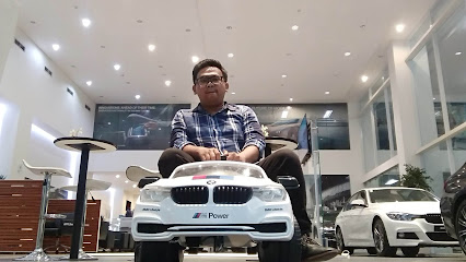 BMW Astra Pluit (PT Astra International - BMW)