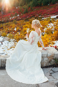 Heartwood Photography - Photo 2 - Car repair in , Olympia