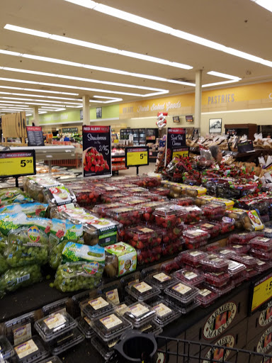 Grocery Store «Jewel-Osco», reviews and photos, 2485 Howard St, Evanston, IL 60202, USA