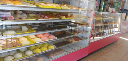 Donut Shop «Real Donuts», reviews and photos, 2100 E Lake Mead Blvd # C, North Las Vegas, NV 89030, USA