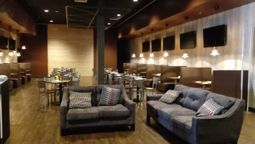 Restaurant «Quarters - Endless Entertainment», reviews and photos, 4530 S Sherwood Forest Blvd, Baton Rouge, LA 70816, USA