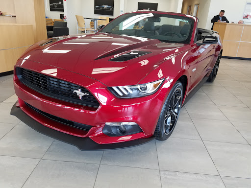 Ford Dealer «Hopkins Ford of Elgin», reviews and photos, 1045 E Chicago St, Elgin, IL 60120, USA