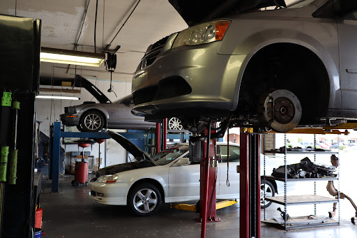 Transmission Shop «AAMCO Transmissions & Total Car Care», reviews and photos, 211 W Southern Ave, Tempe, AZ 85282, USA