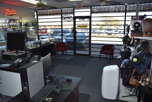Pawn Shop «KB PAWN LOAN», reviews and photos, 11102 Briar Forest Dr, Houston, TX 77042, USA