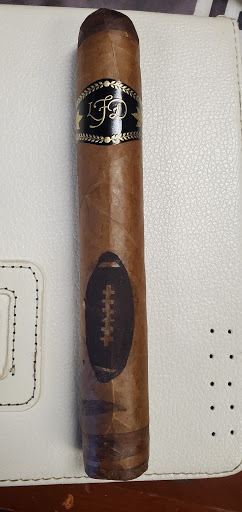 Tobacco Shop «Tobacco Plaza Ltd.», reviews and photos, 218 Lakeville Rd, Great Neck, NY 11020, USA