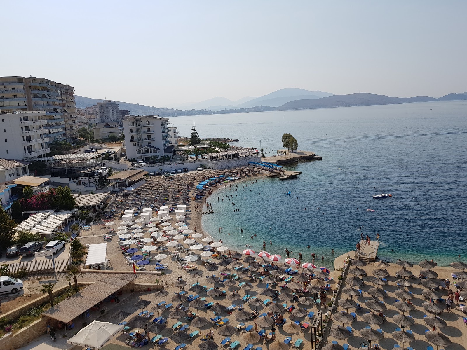 Foto av Era beach med turkos rent vatten yta