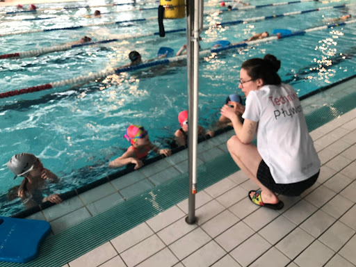 🌊 Technika Pływania - Nauka pływania dla niemowląt, dzieci i dorosłych