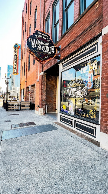 Downtown Nashville Wine and Spirits. Beer, Cigarettes, and Cigars