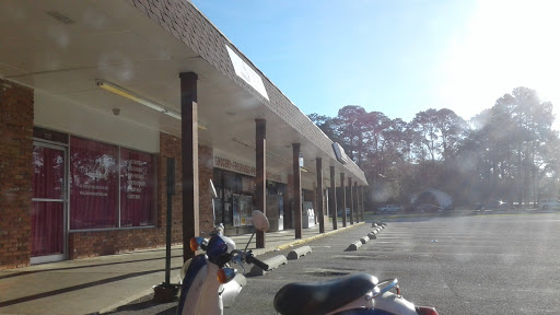 Mexican Grocery Store «La Moncada-Tienda y Taqueria», reviews and photos, 1510 E Park Ave, Valdosta, GA 31602, USA