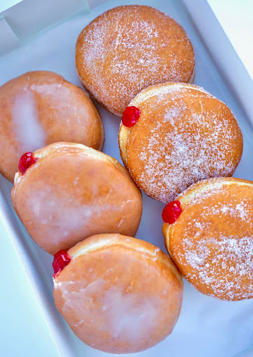 Donut Shop «YoNutz Donuts & Soft Serve Ice Cream & Frozen Yogurt», reviews and photos, 121 NW 136th Ave, Sunrise, FL 33325, USA