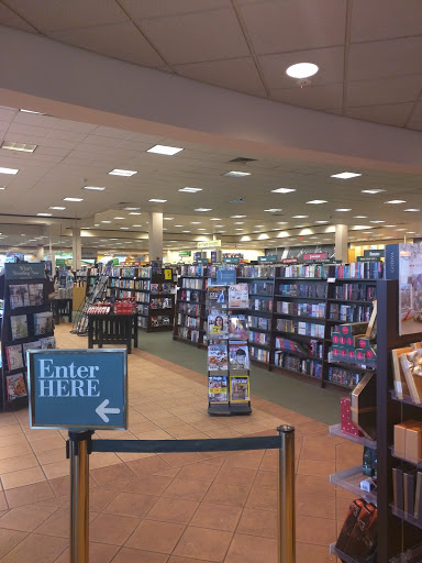 Book Store «Barnes & Noble Booksellers East Brunswick», reviews and photos, 753 New Brunswick Ave, East Brunswick, NJ 08816, USA