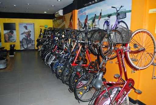track & trail cycles