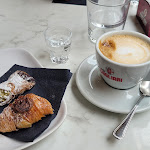 Photo n°1 de l'avis de ella.u fait le 10/04/2024 à 15:22 sur le  Maison Livre à Modena