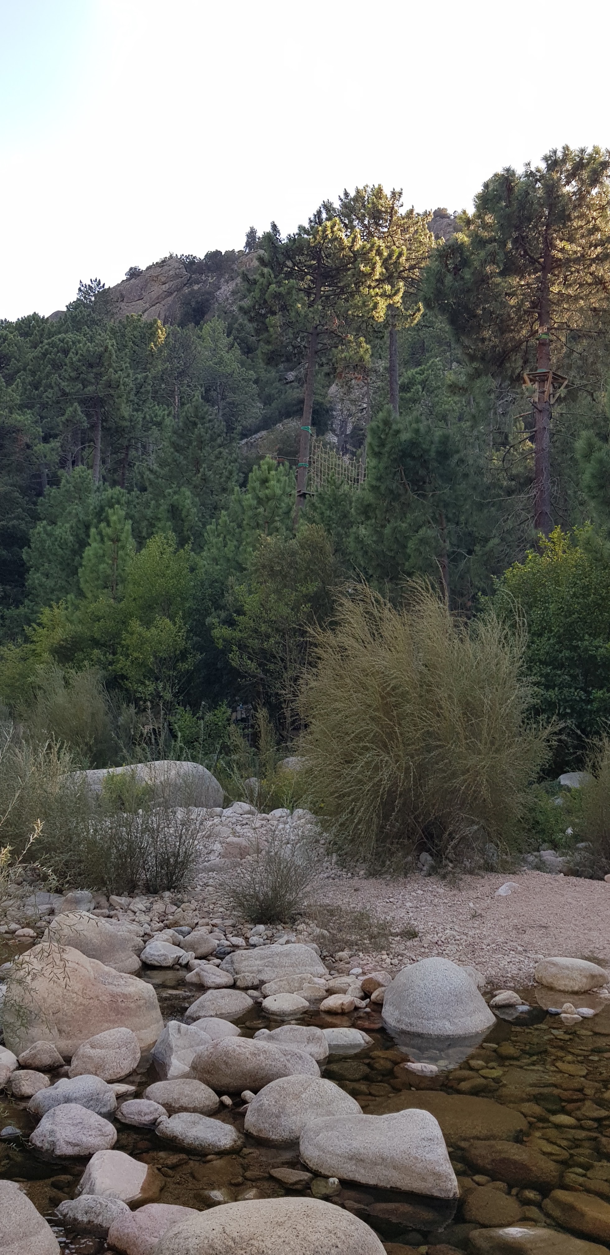 Photo n° 3 de l'avis de Jean.a fait le 09/10/2019 à 21:53