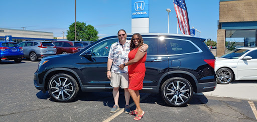 Honda Dealer «Troy Honda», reviews and photos, 1835 Maplelawn Dr, Troy, MI 48084, USA
