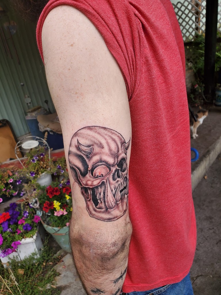 Colville Tattoo Factory 99114