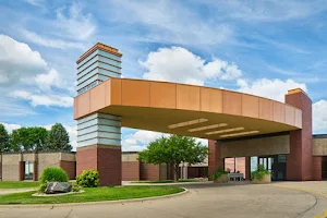 Hutchinson Health Hospital image