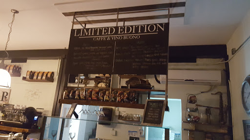 Pizza Restaurant «IRONSIDE KITCHEN PIZZA & COFFEE CO», reviews and photos, 7580 NE 4th Ct, Miami, FL 33138, USA