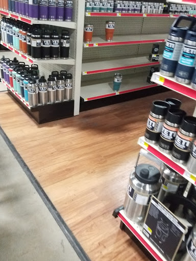 Sporting Goods Store «Big R of Homer Glen», reviews and photos, 15830 S Bell Rd, Homer Glen, IL 60491, USA