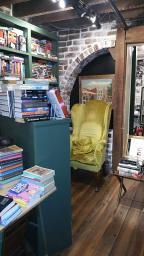 Book Store «The Book Lady Bookstore», reviews and photos, 6 E Liberty, Savannah, GA 31401, USA