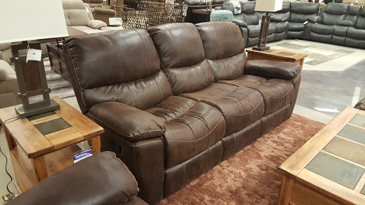 Furniture Store «Furniture Fair», reviews and photos, 7200 Dixie Hwy, Fairfield, OH 45014, USA