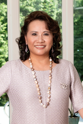 Real Estate Agency «RE/MAX Top Performers - The Jane Lee Team», reviews and photos, 28986 Waukegan Rd, Lake Bluff, IL 60044, USA